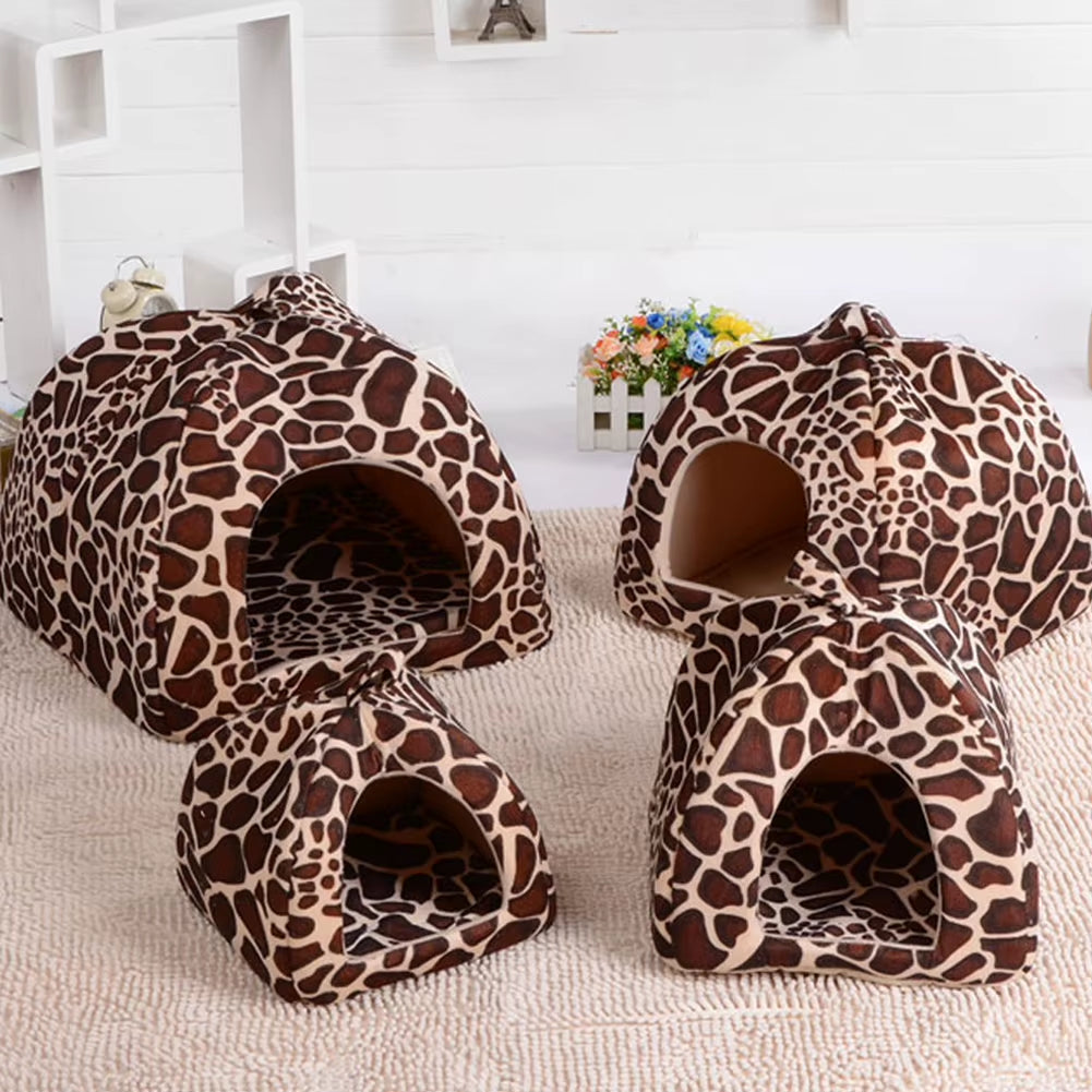 Soft Strawberry Pet Dog Cat House Kennel Doggy Fashion Cushion Basket Pet Tent Dog House Small Dogs Kitten Bed Cat House